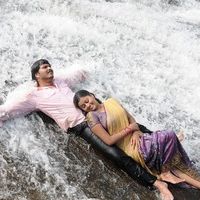 Paakanum Pola Irukku Tamil Movie stills | Picture 39975
